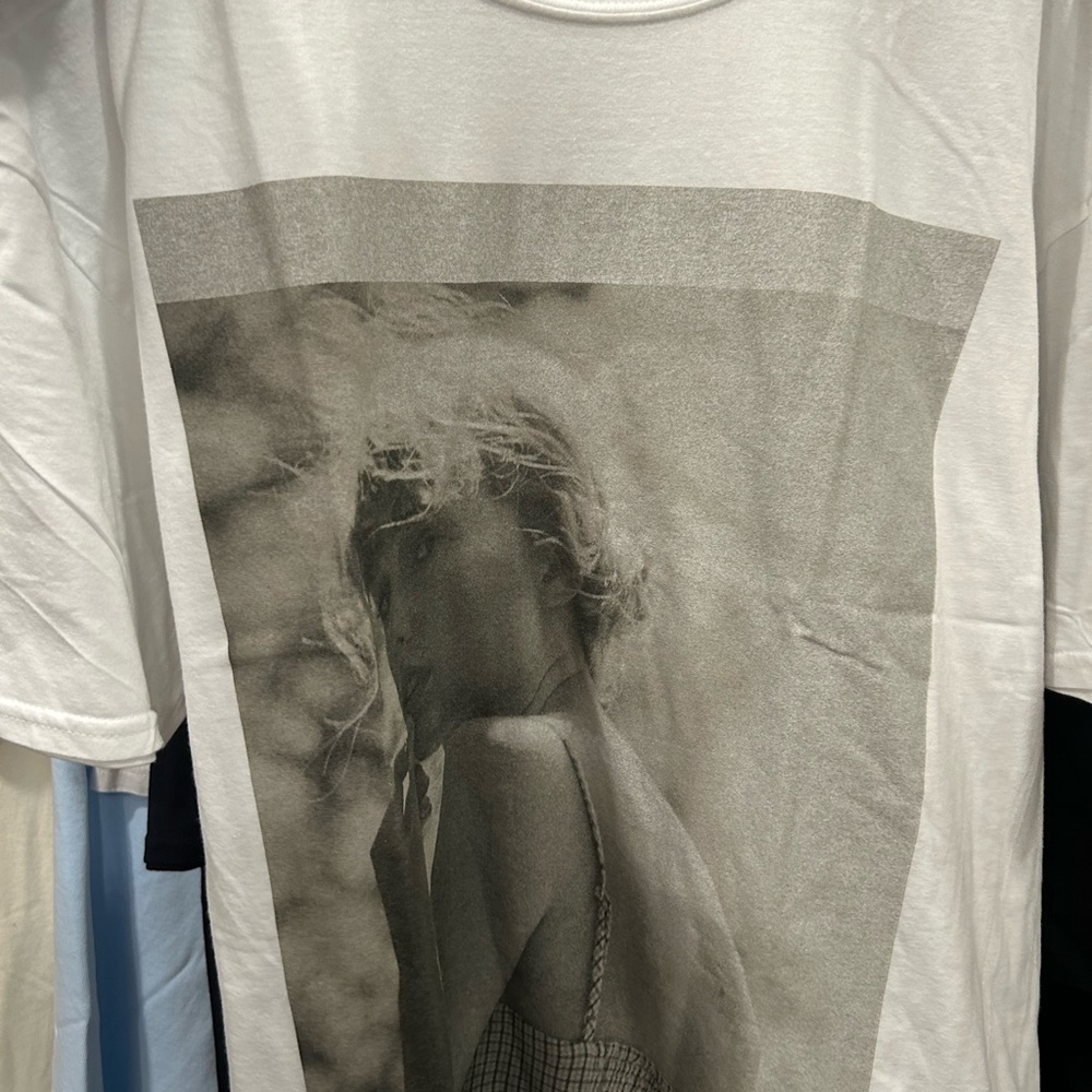 Taylor swift shirt xxl
